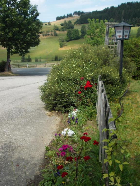 Gasthaus Gruber Tamsweg Bagian luar foto